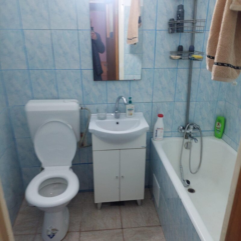 Drumul Taberei, Romancierilor