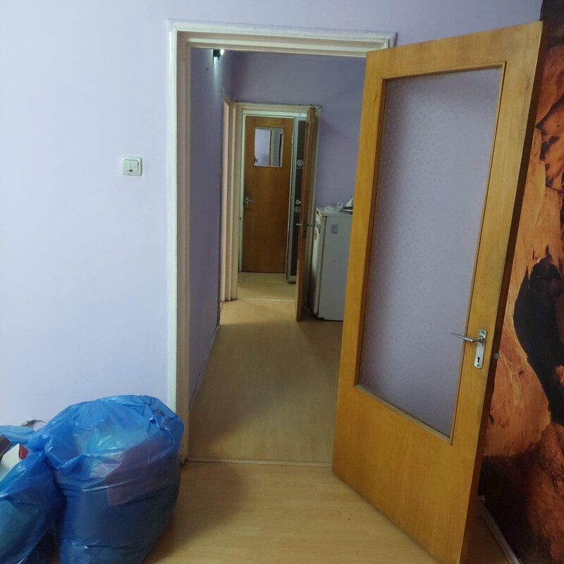 Drumul Taberei, Romancierilor