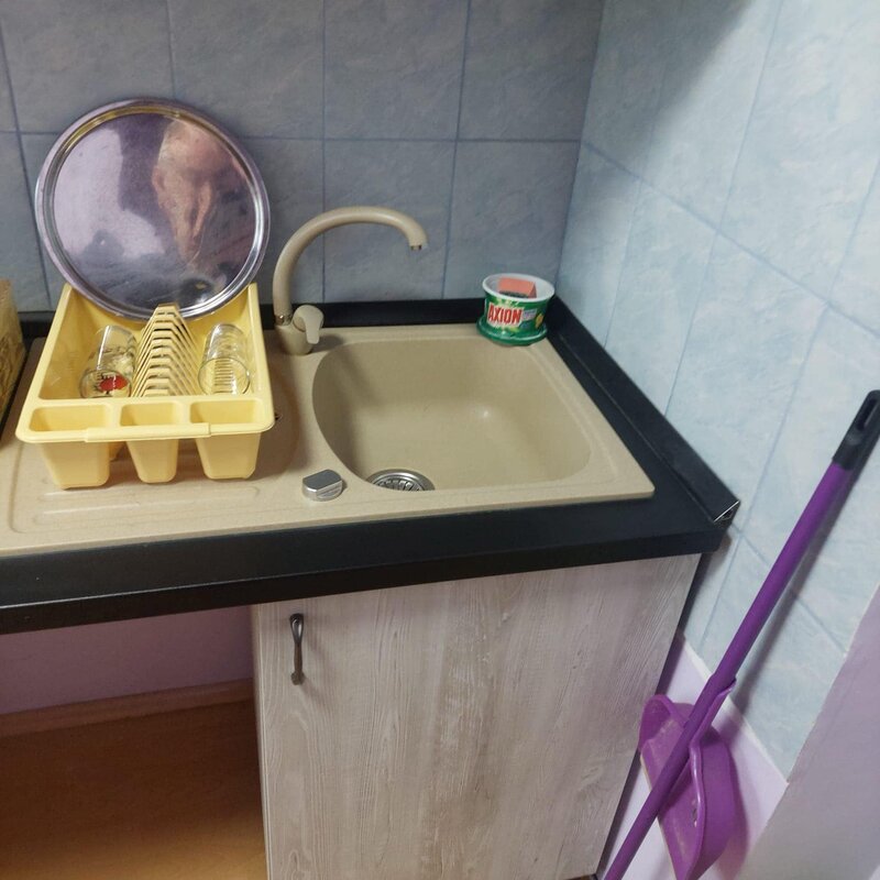 Drumul Taberei, Romancierilor